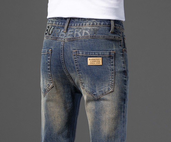 ブランドジーンズ全体デザイン